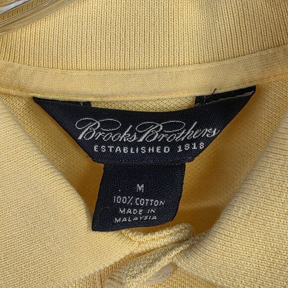 Brooks Brothers Polo Shirt Mens Medium Yellow Pique Logo Preppy Casual Golf - Picture 2 of 5
